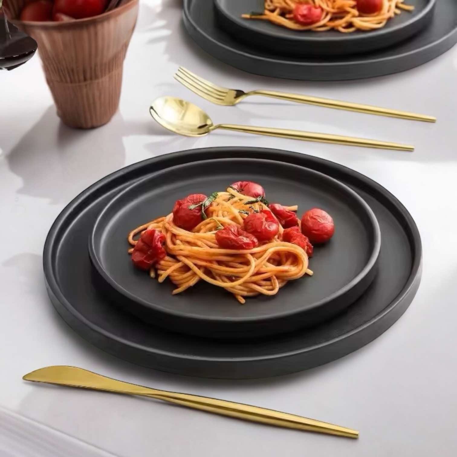 Hollow Dinnerset - ZKG Homeware