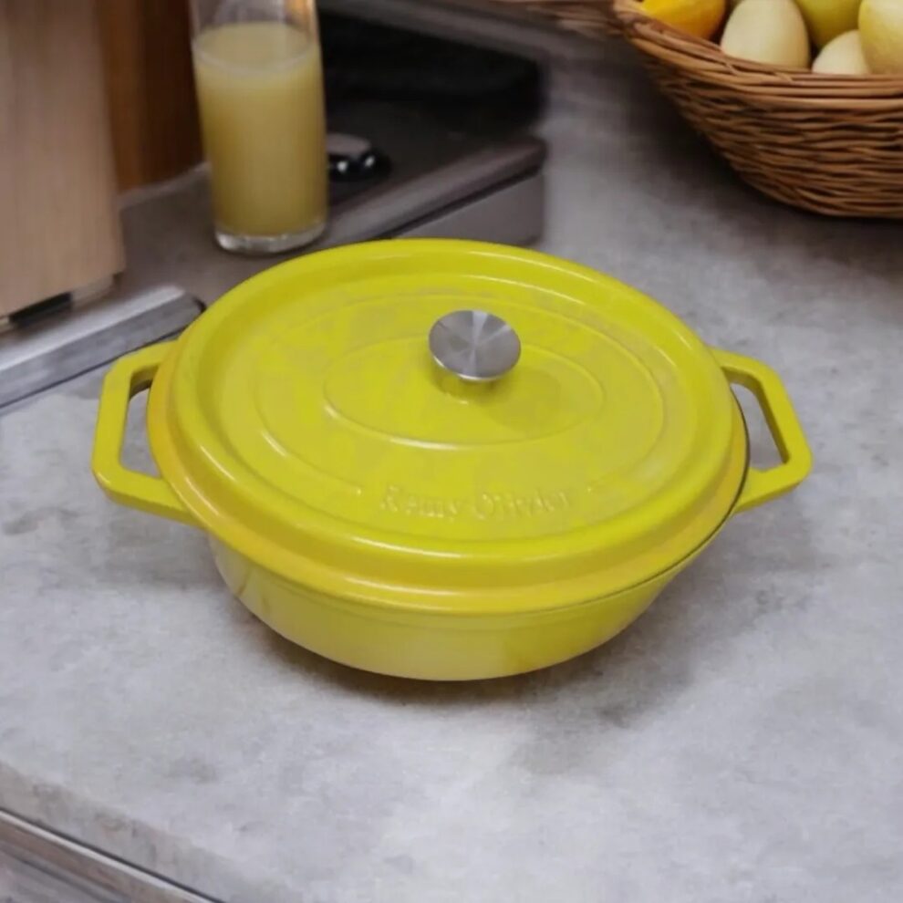 6L Cast Iron Oval Shaped Pot - ZKG Homeware